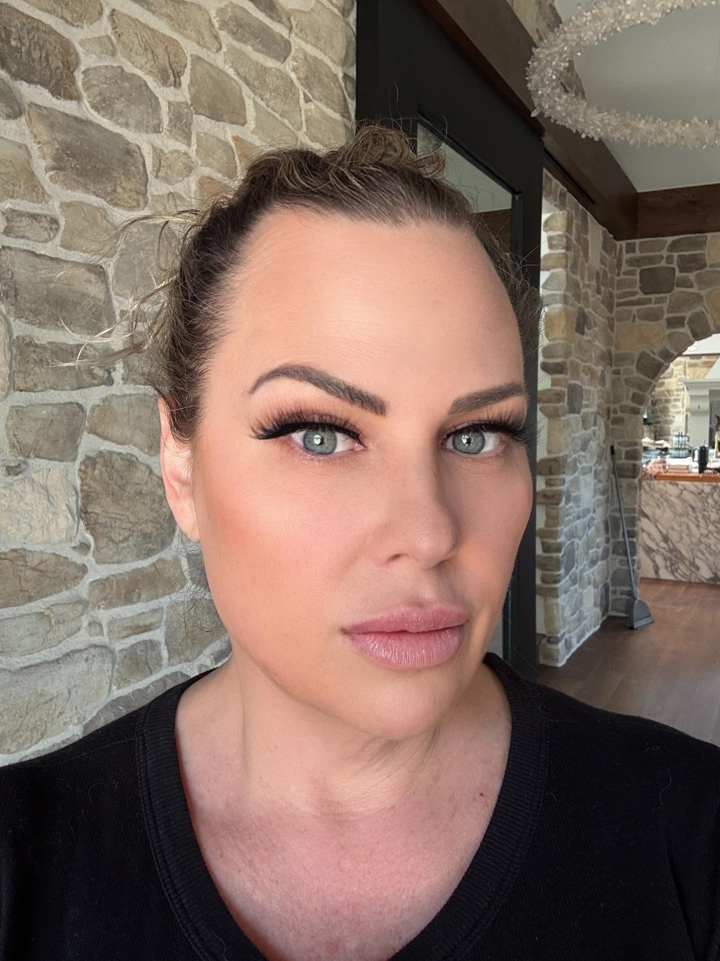 Amazing transformation with eyelashes