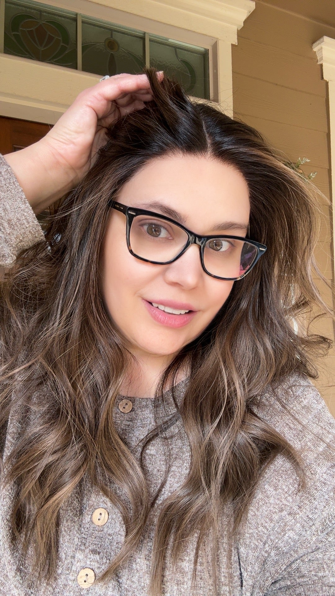 Calista Small Lace Top Wig Clipless Cap With Silicone