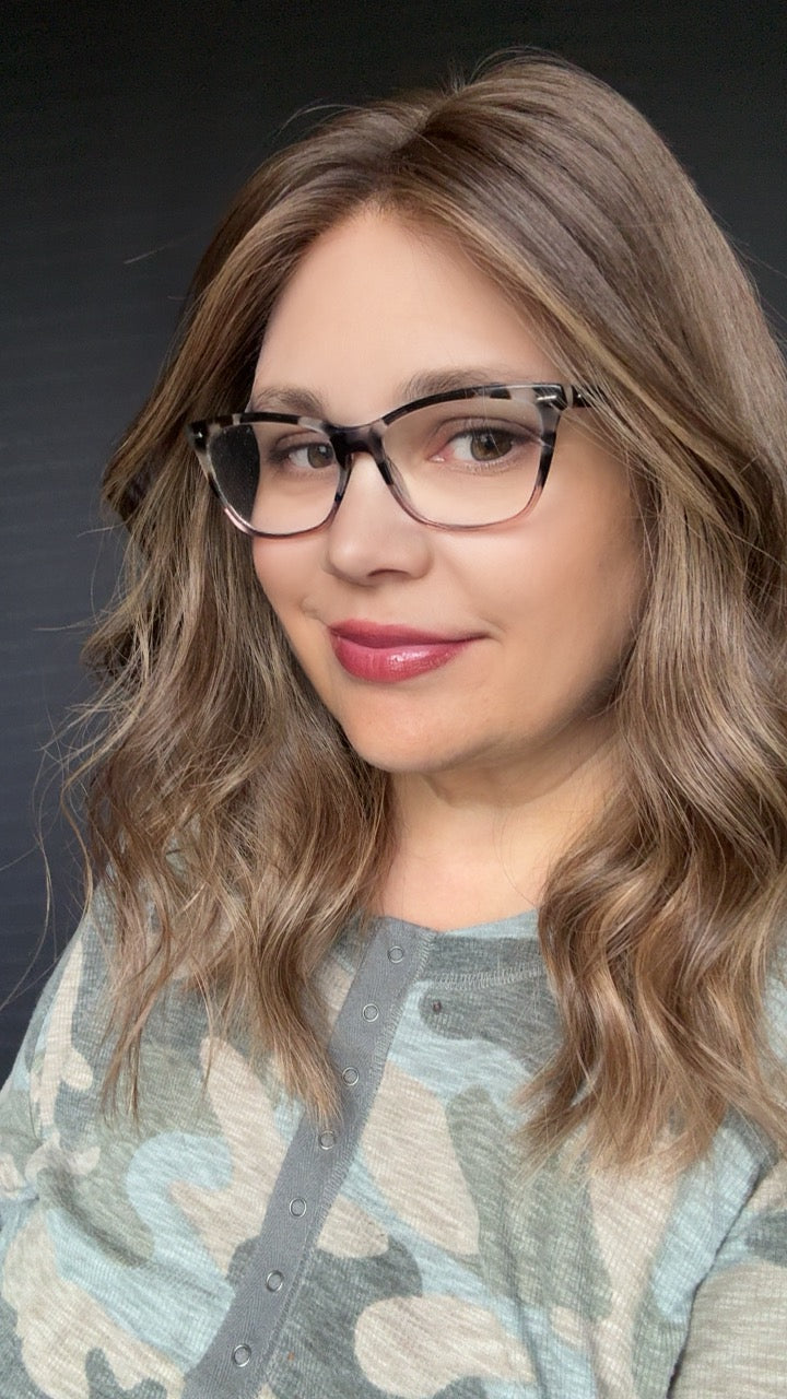 Zora Medium Lace Top Wig -The Fine Collection