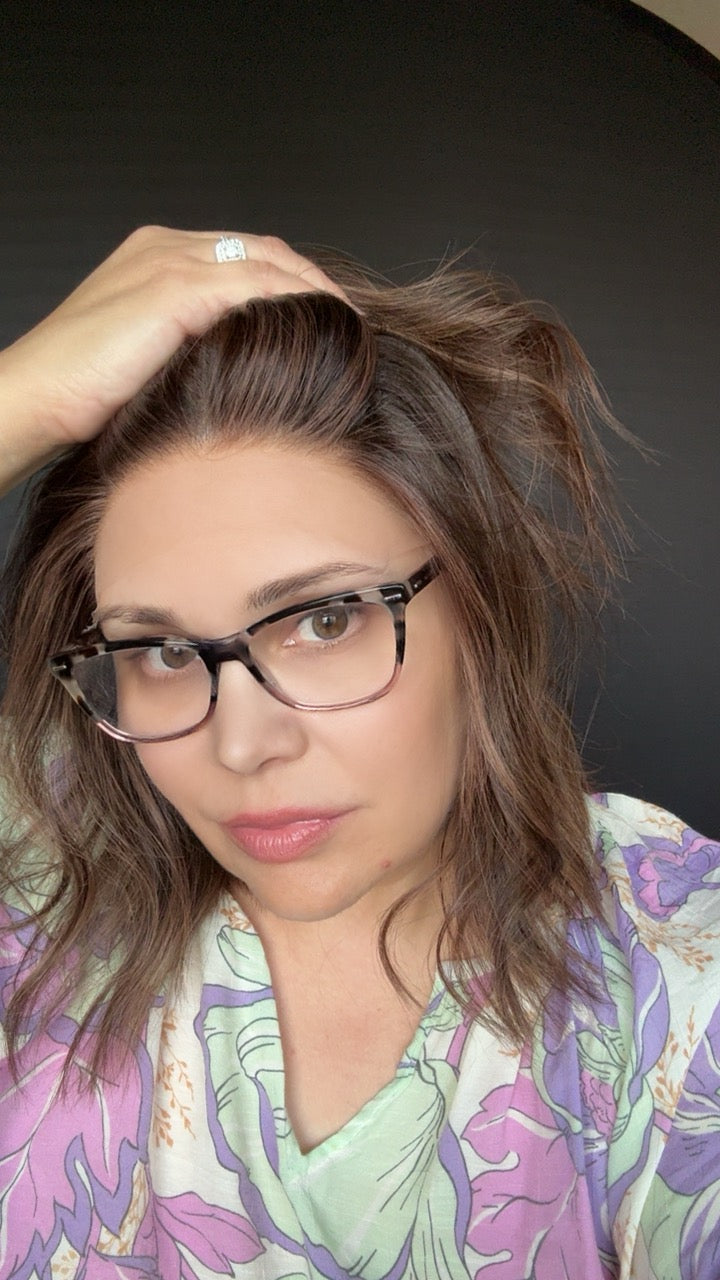 Shelly Medium Lace Top Wig - The Fine Collection