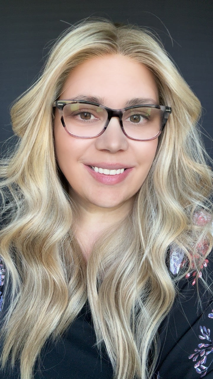 Callie Medium Cap Lace Top Wig-The Fine Collection