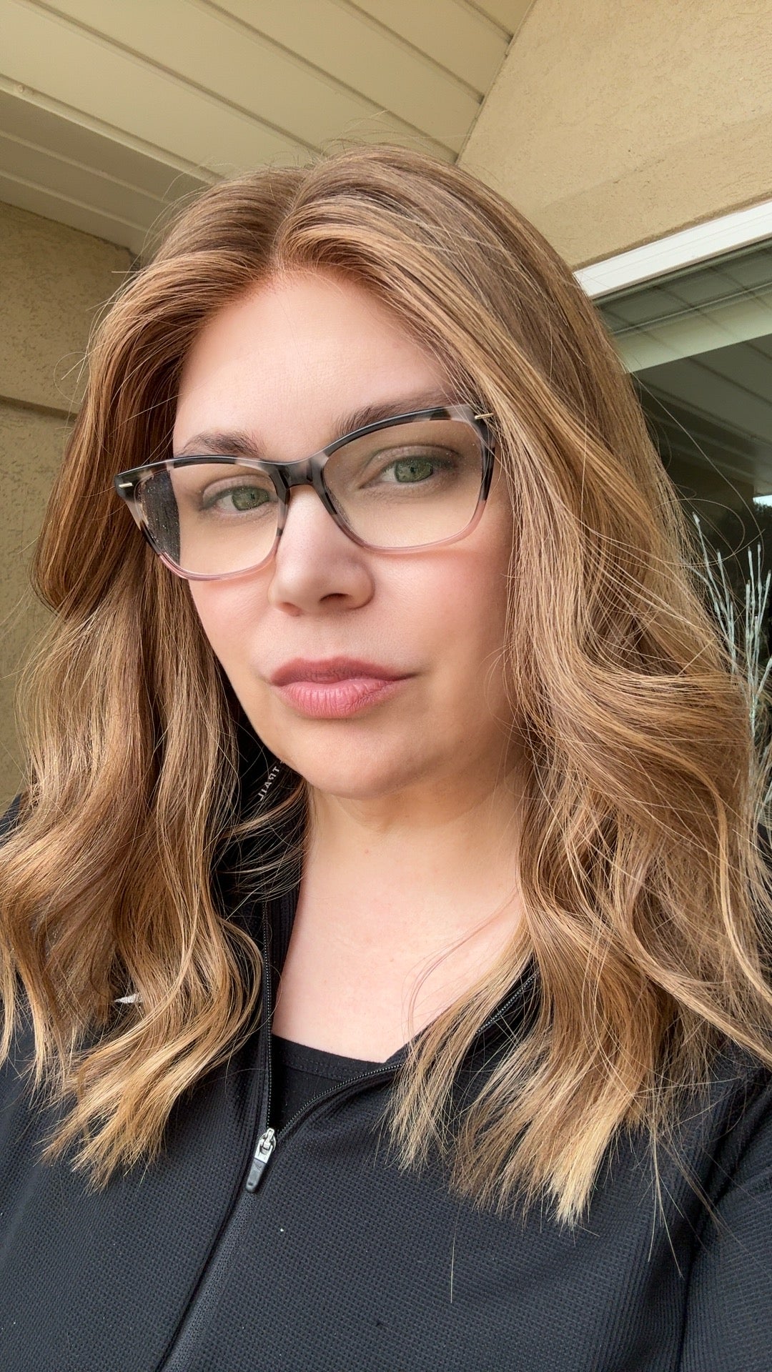 Kayla Medium Cap Lace Top Wig With Silcone