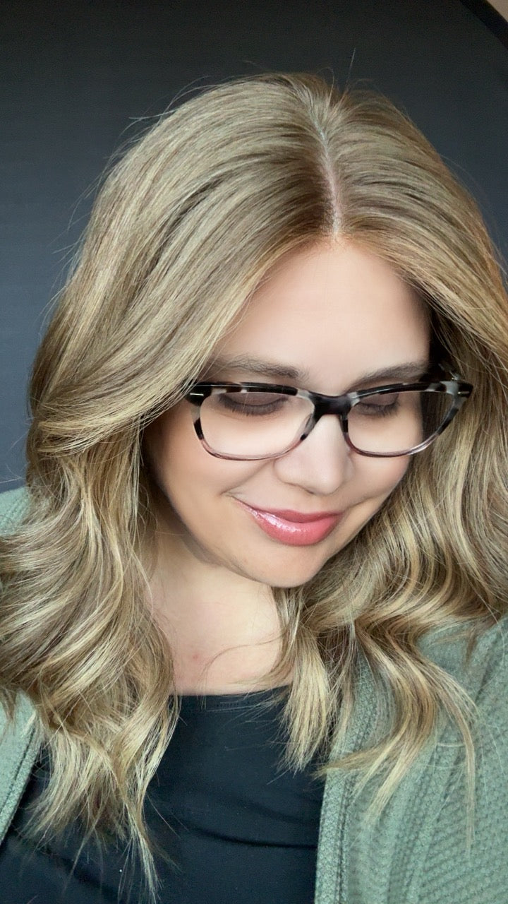 Kenzie Medium Cap Lace Top Wig With Silcone