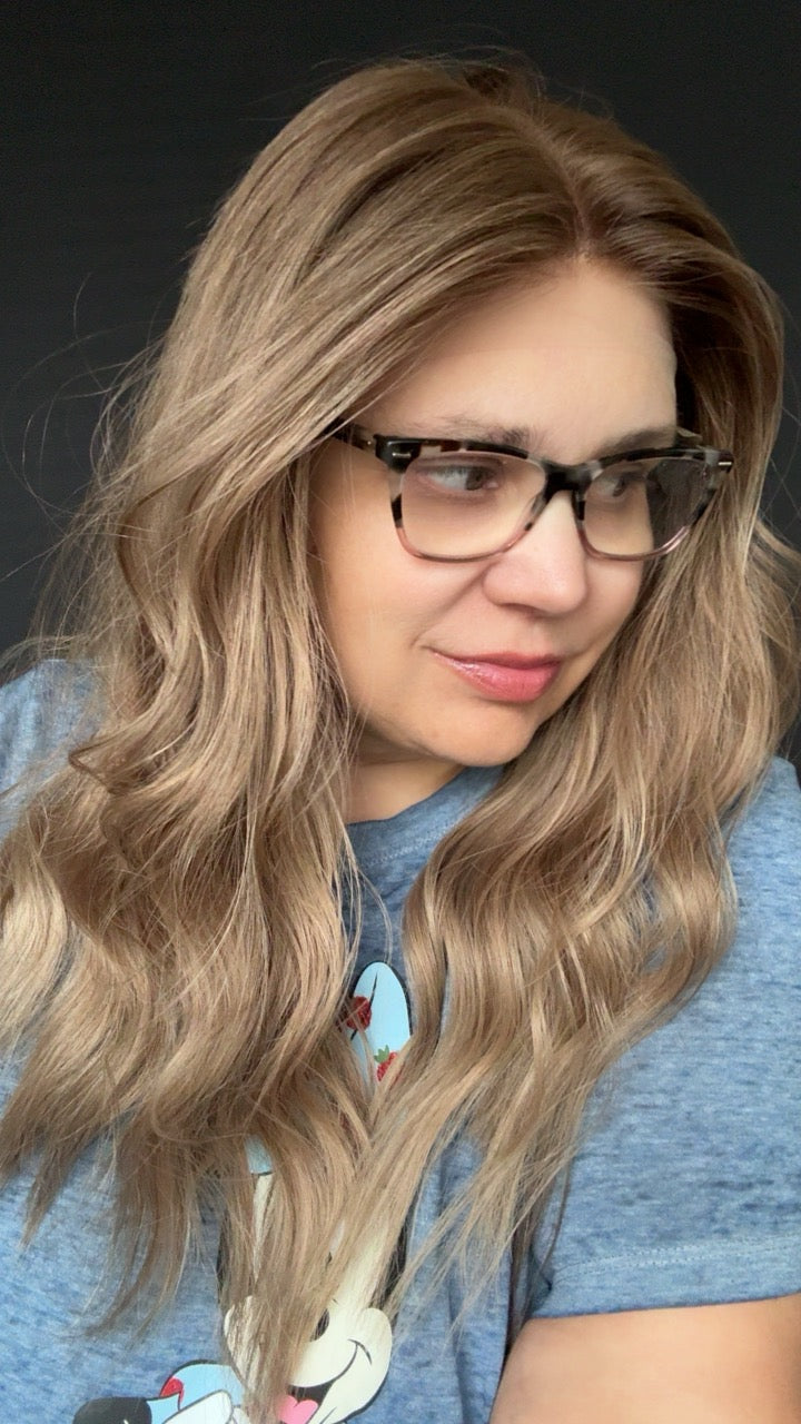 London Medium Lace Top Wig-The Fine Collection