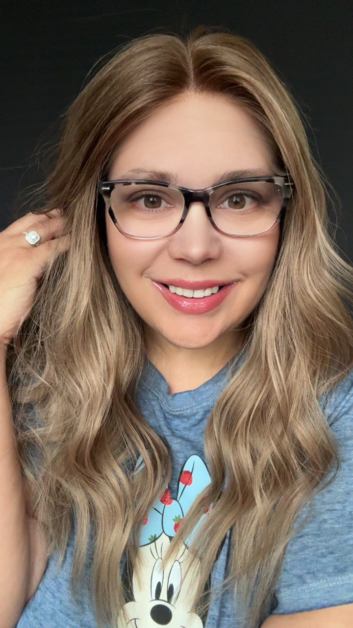London Medium Lace Top Wig-The Fine Collection