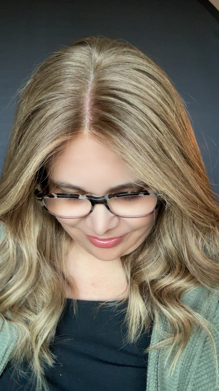 Kenzie Medium Cap Lace Top Wig With Silcone