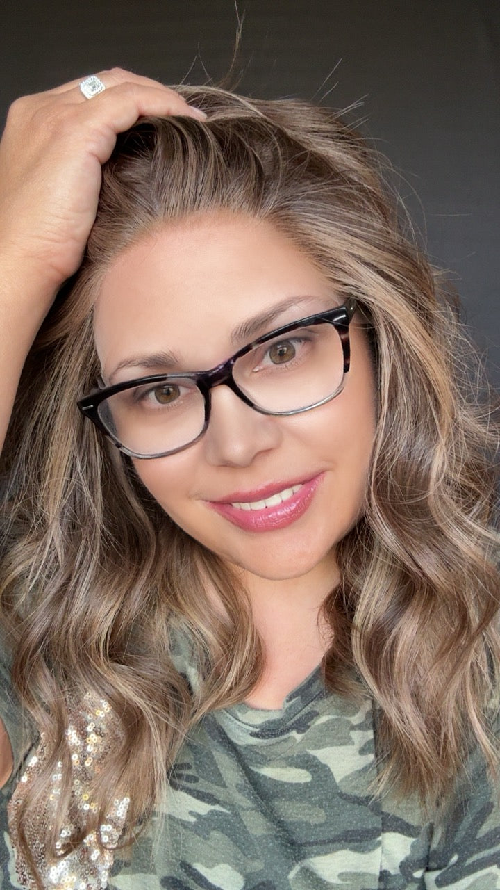 Zora Medium Lace Top Wig -The Fine Collection