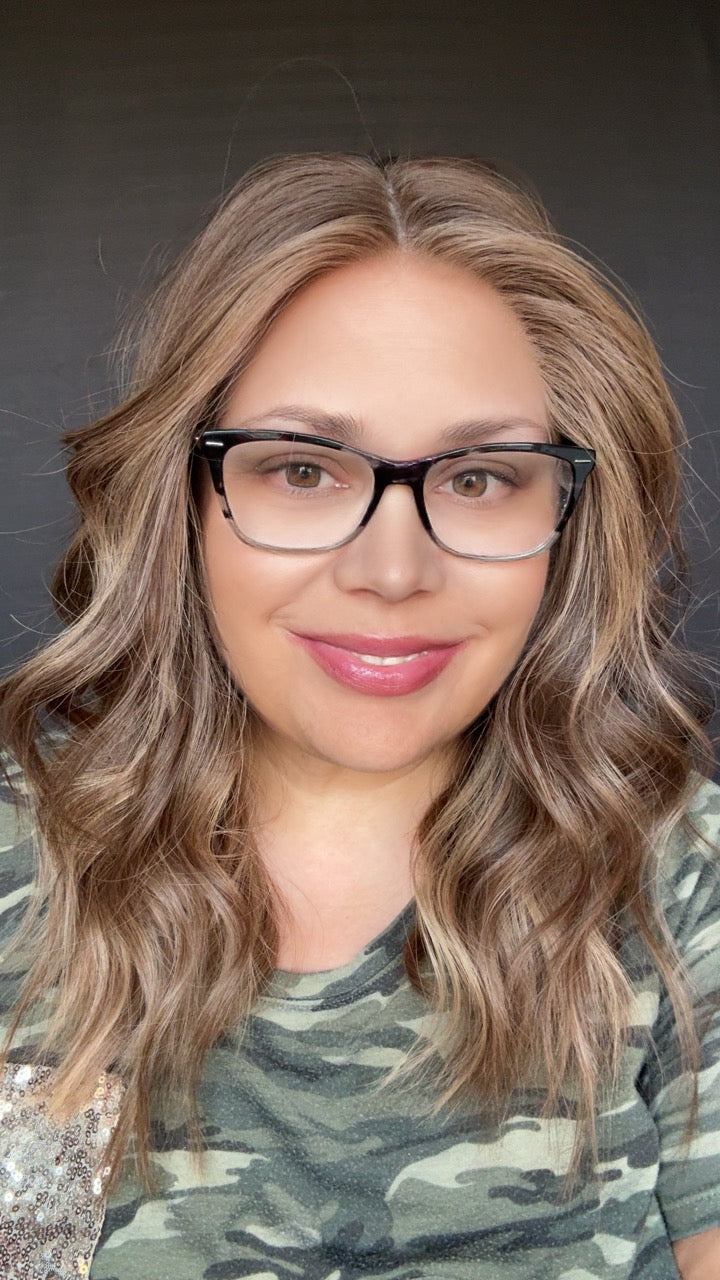 Zora Medium Lace Top Wig -The Fine Collection