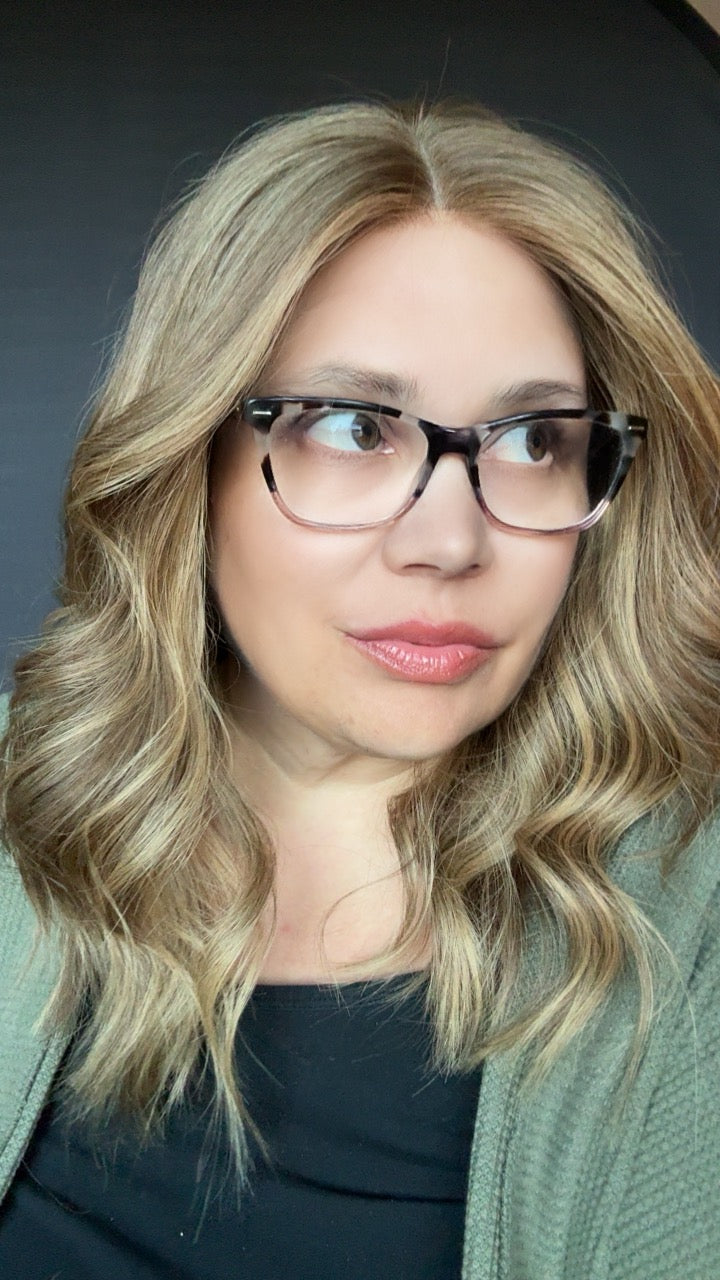Kenzie Medium Cap Lace Top Wig With Silcone