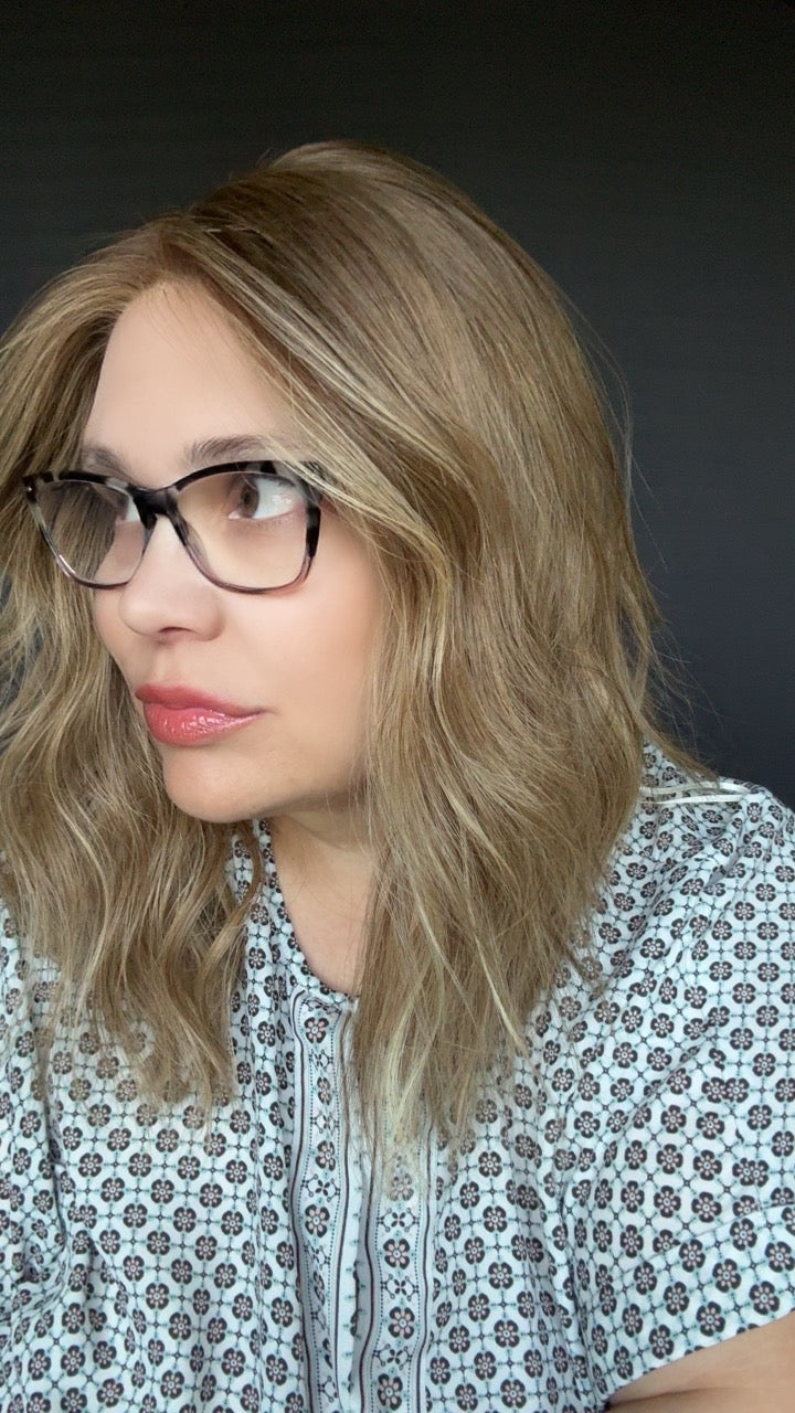 Ava Medium Lace Top Wig- The Fine Collection