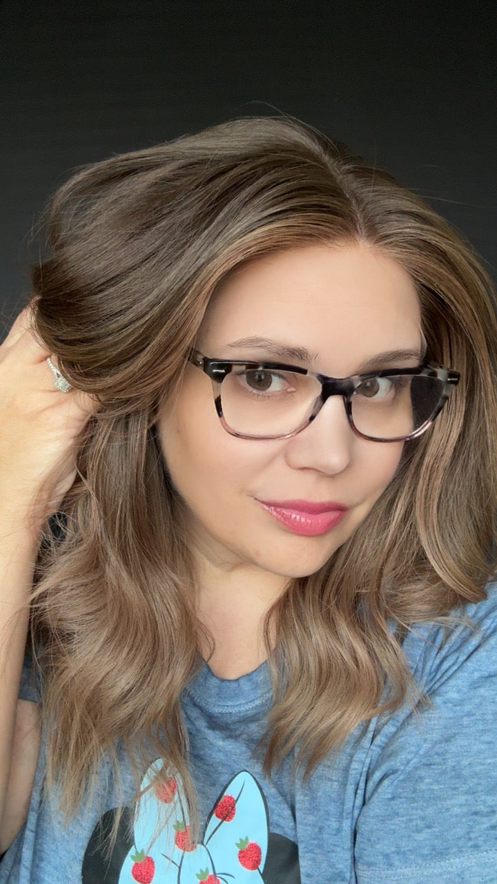 Nicole Small Lace Top Wig - The Fine Collection