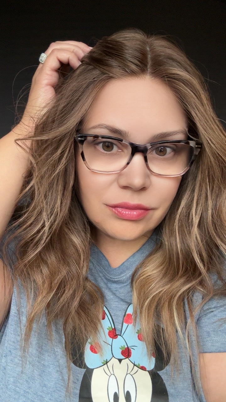 Zora Small Lower Density Lace Top Wig - The sleek Collection