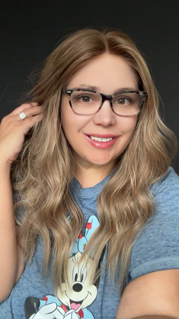 London Medium Lace Top Wig-The Fine Collection