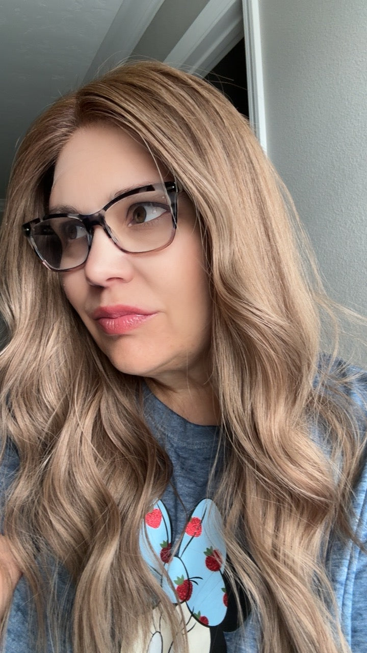 London Medium Lace Top Wig-The Fine Collection