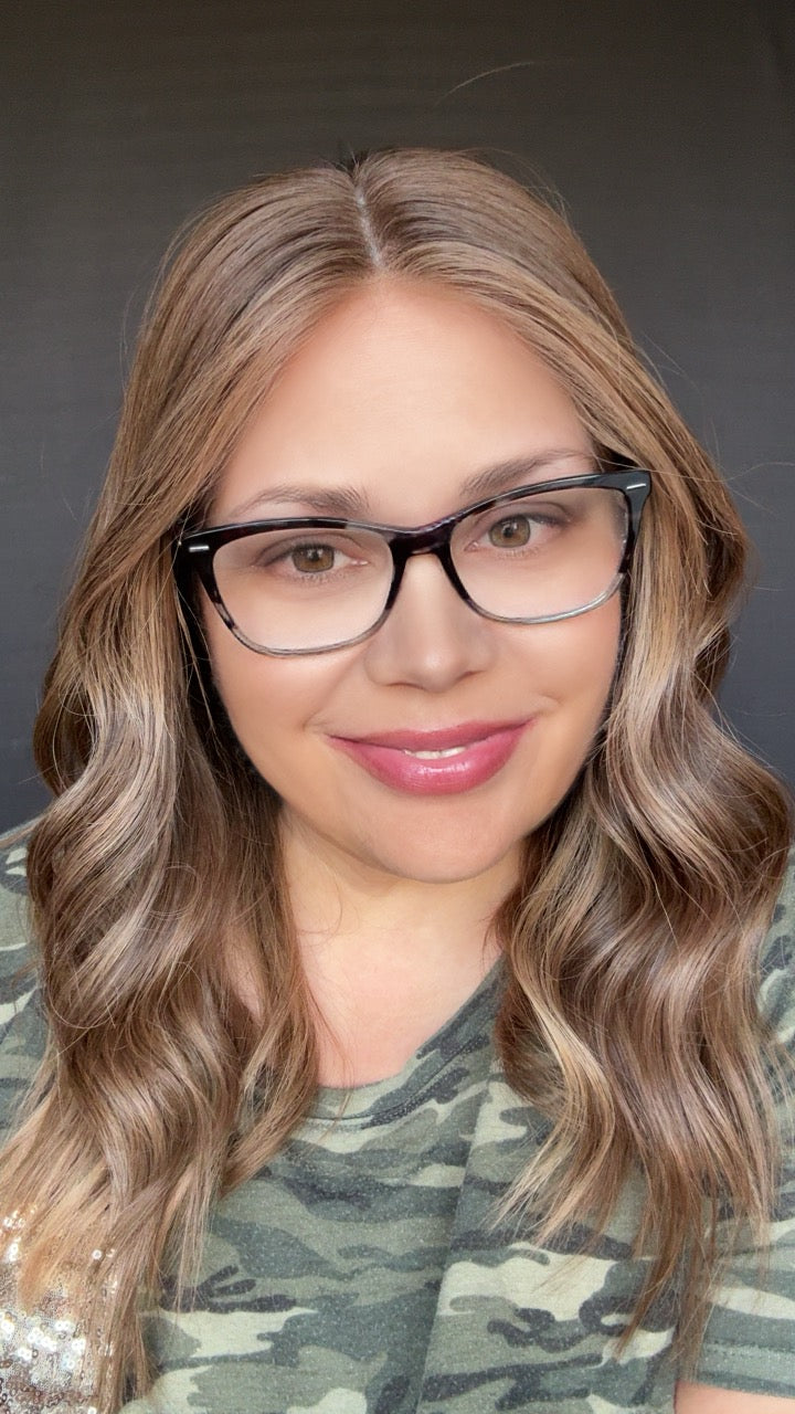 Zora Medium Lace Top Wig -The Fine Collection