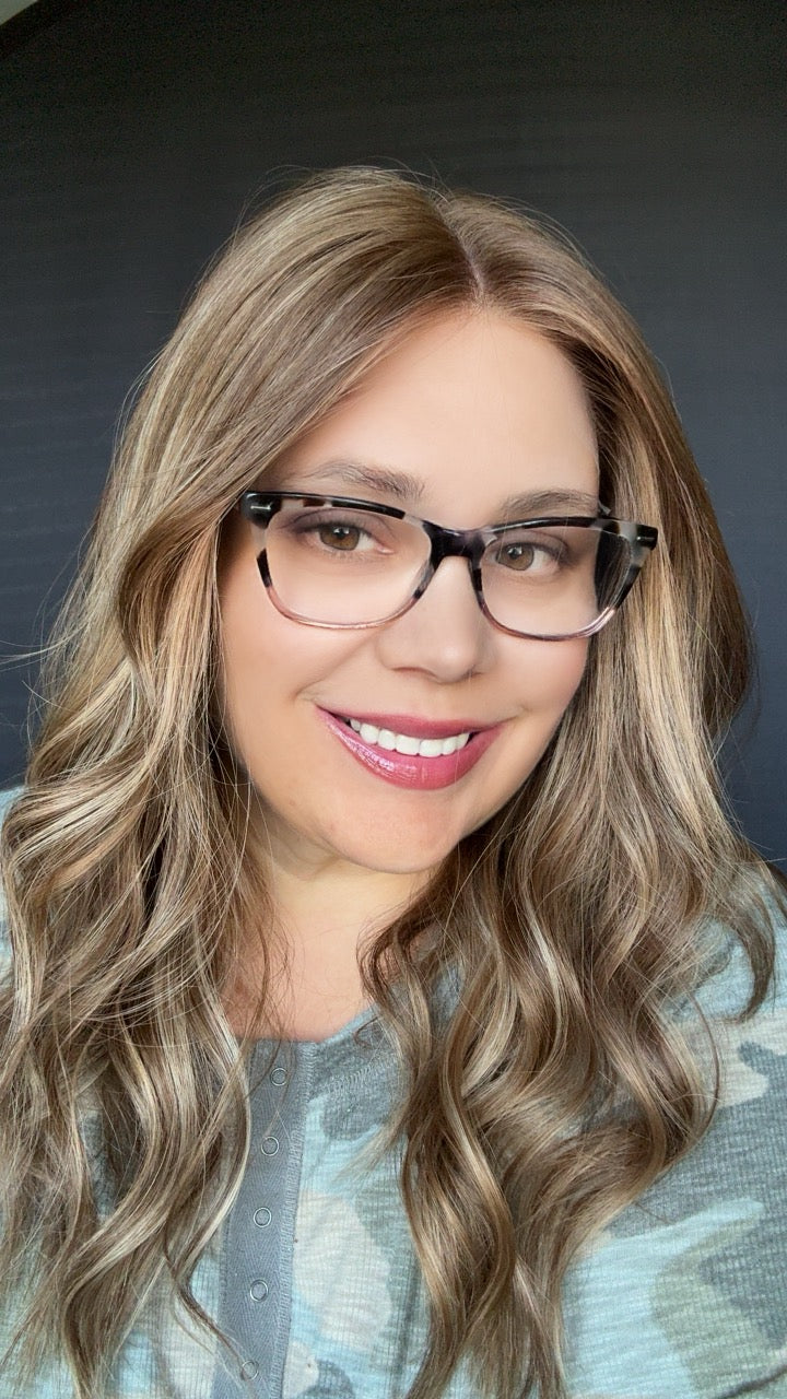 Lilly Medium Lace Top Wig -The Fine Collection