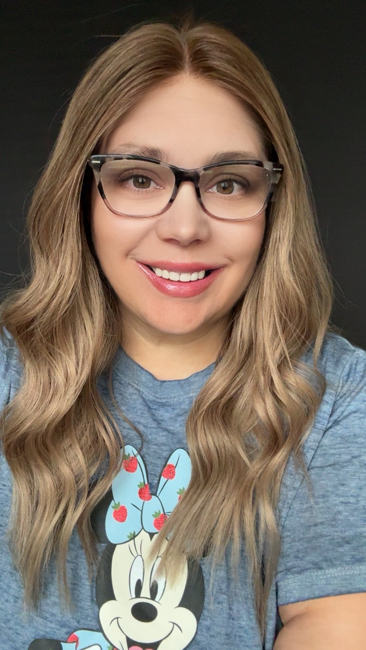 London Medium Lace Top Wig-The Fine Collection