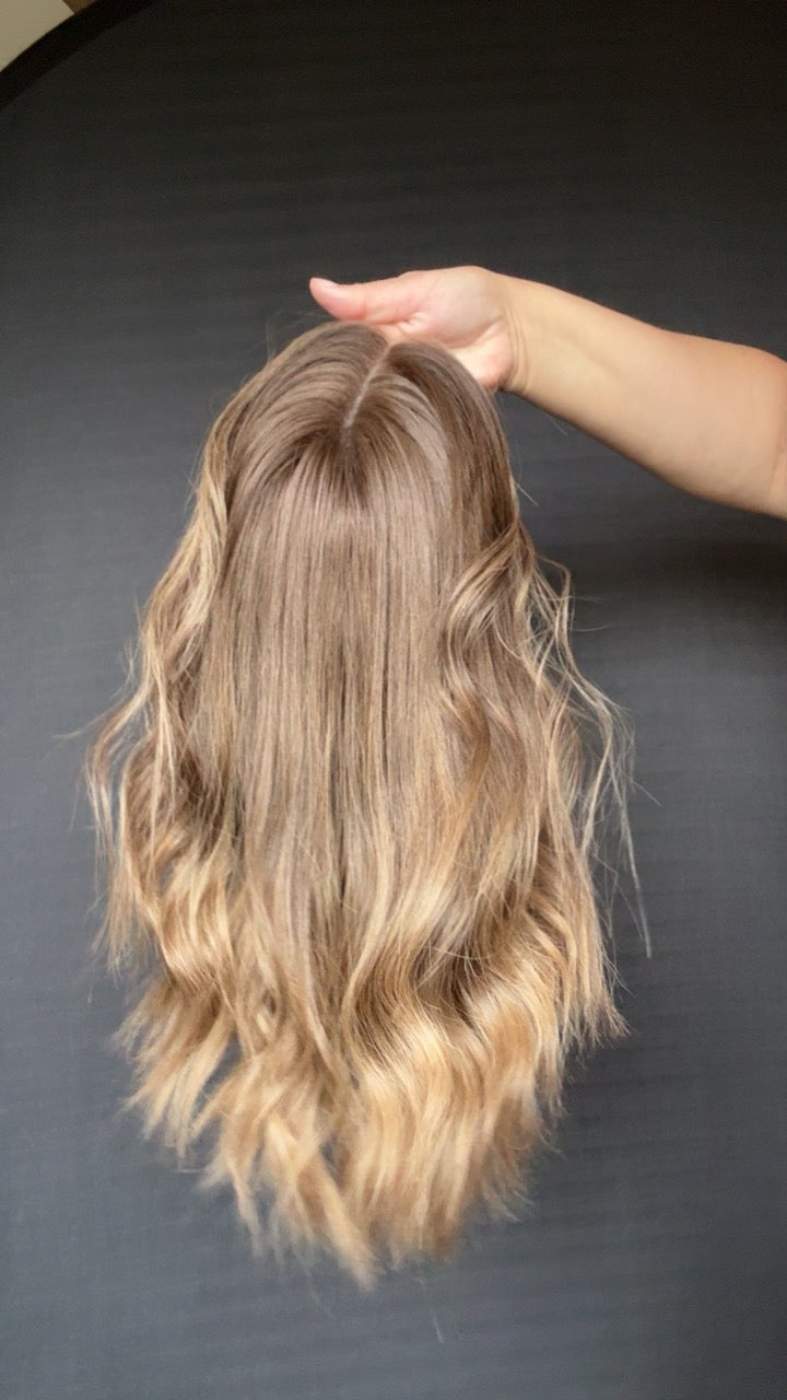 Zora Small Lower Density Lace Top Wig - The sleek Collection
