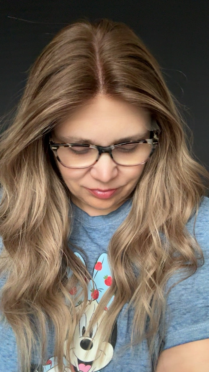 London Medium Lace Top Wig-The Fine Collection