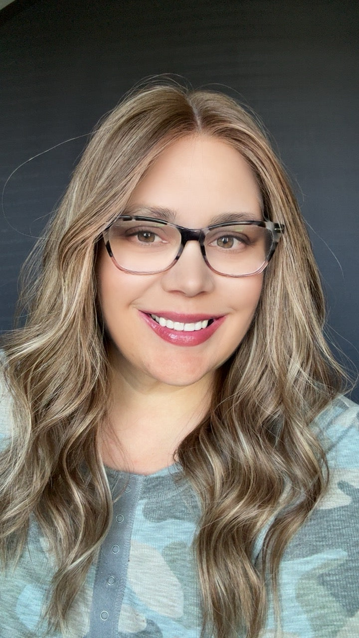 Lilly Medium Lace Top Wig -The Fine Collection