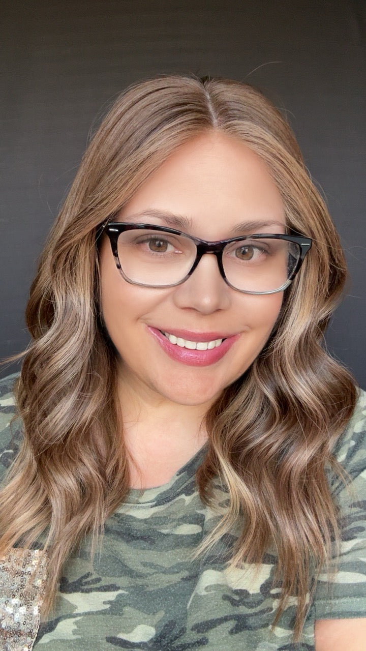 Zora Medium Lace Top Wig -The Fine Collection