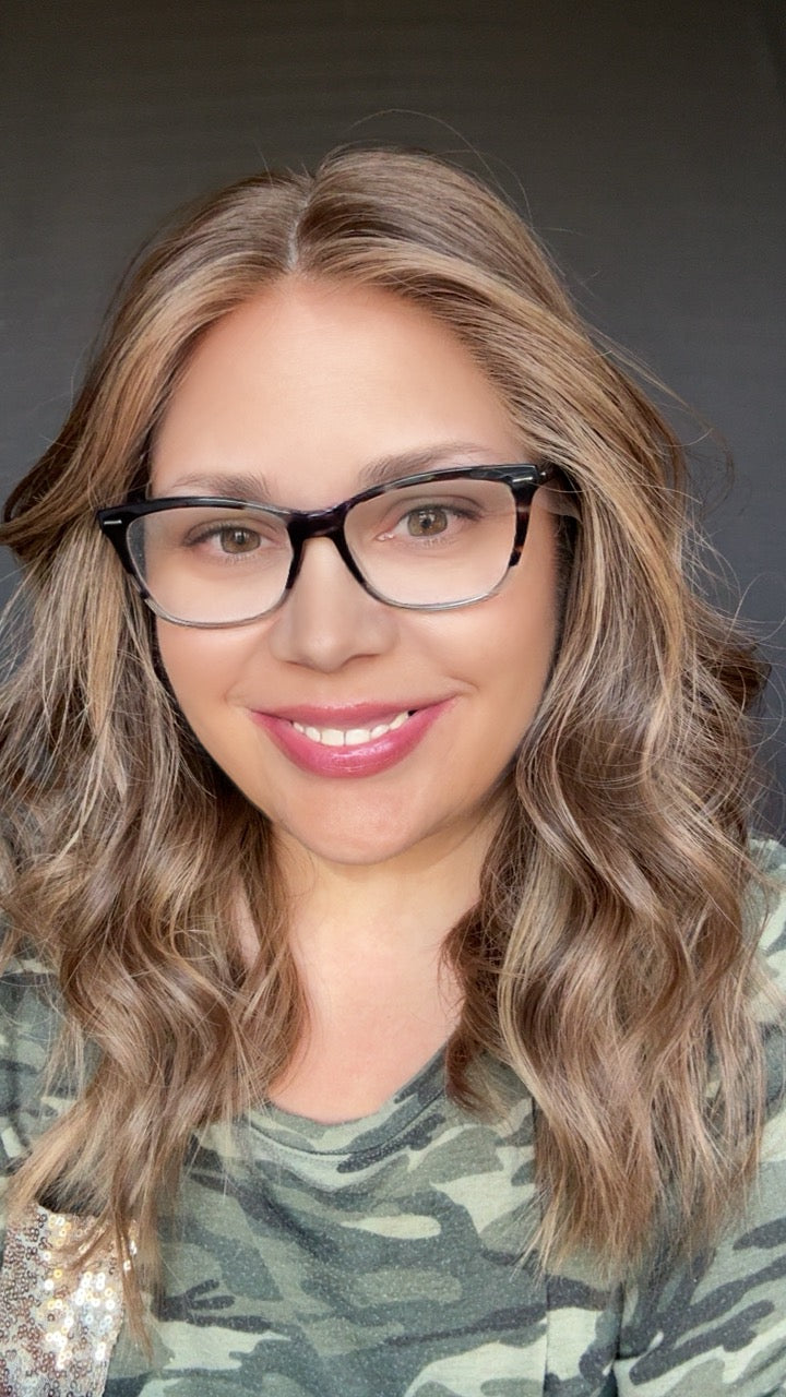 Zora Medium Lace Top Wig -The Fine Collection