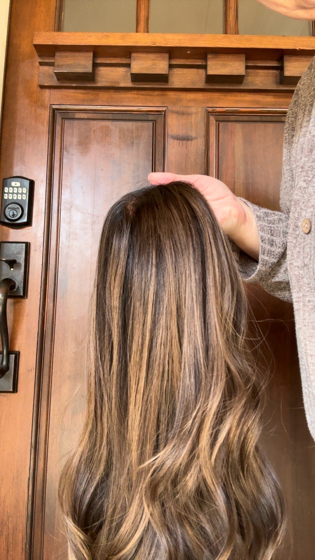 Calista Small Lace Top Wig Clipless Cap With Silicone