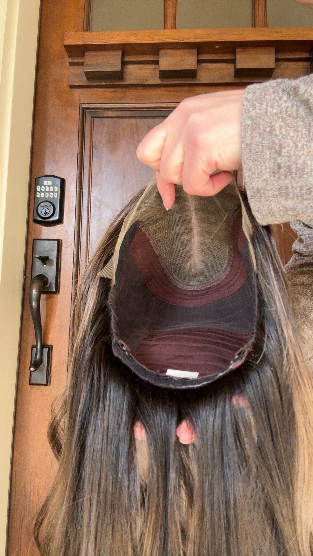 Calista Small Lace Top Wig Clipless Cap With Silicone