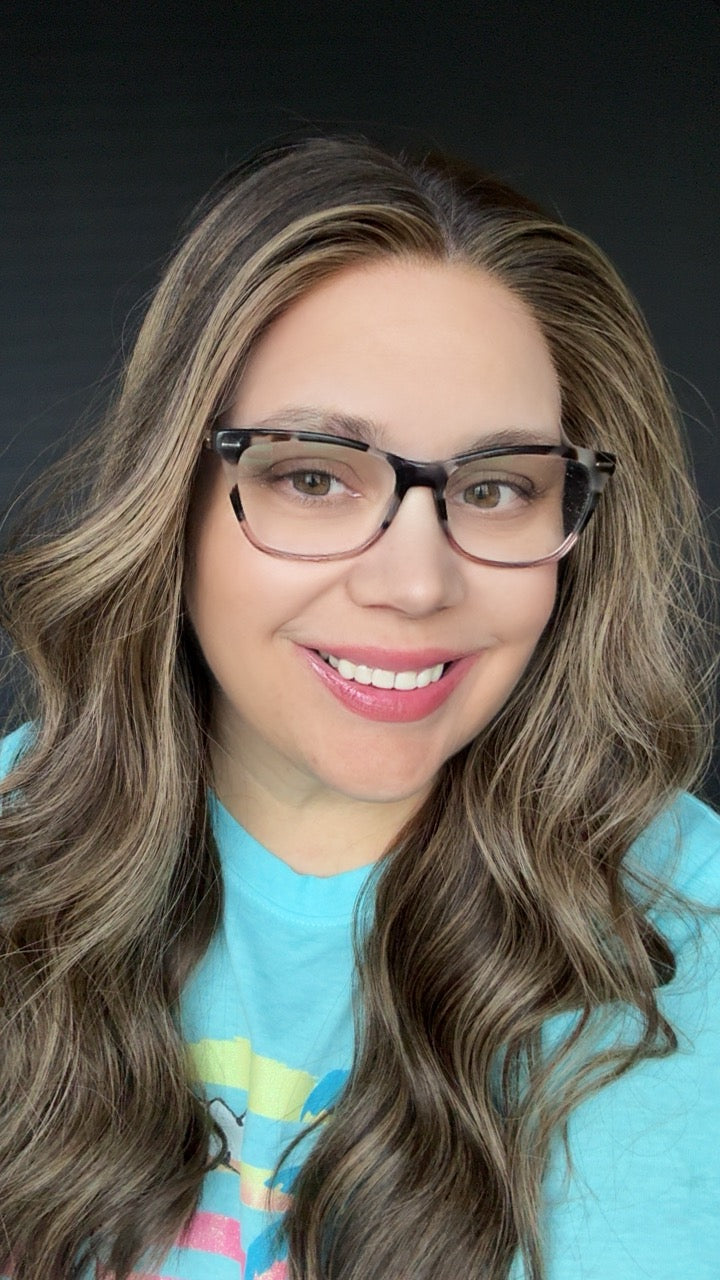Harley Medium Lace Top Wig-The Fine Collection