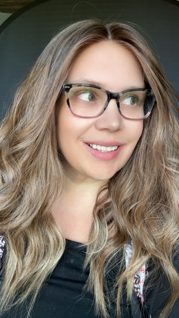 Hailey Small Hand Tied Wig -The Fine Collection