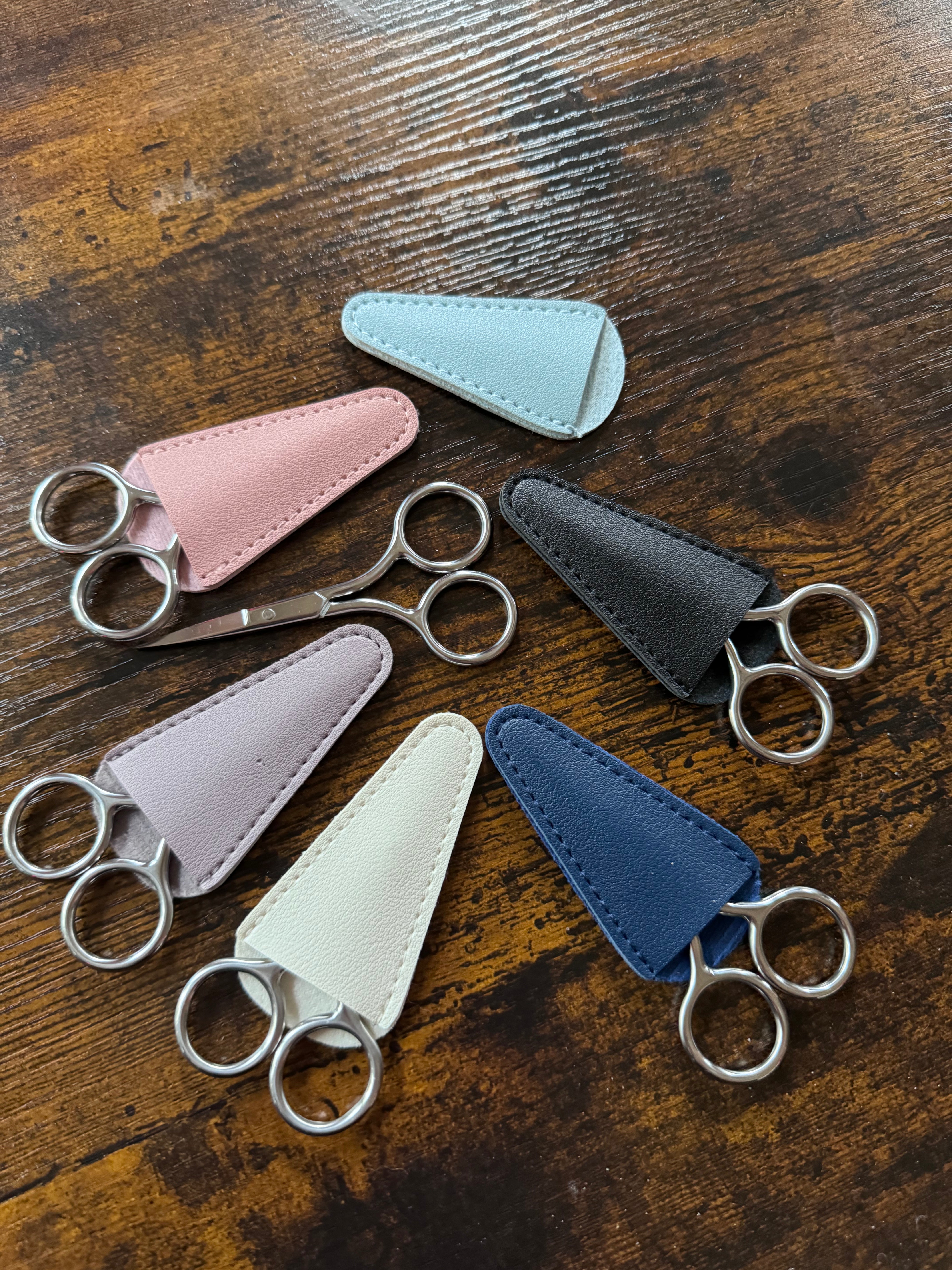 Lace Trimming Scissor Kit