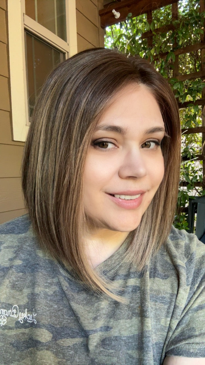 Sleek and beautiful bob cut wig