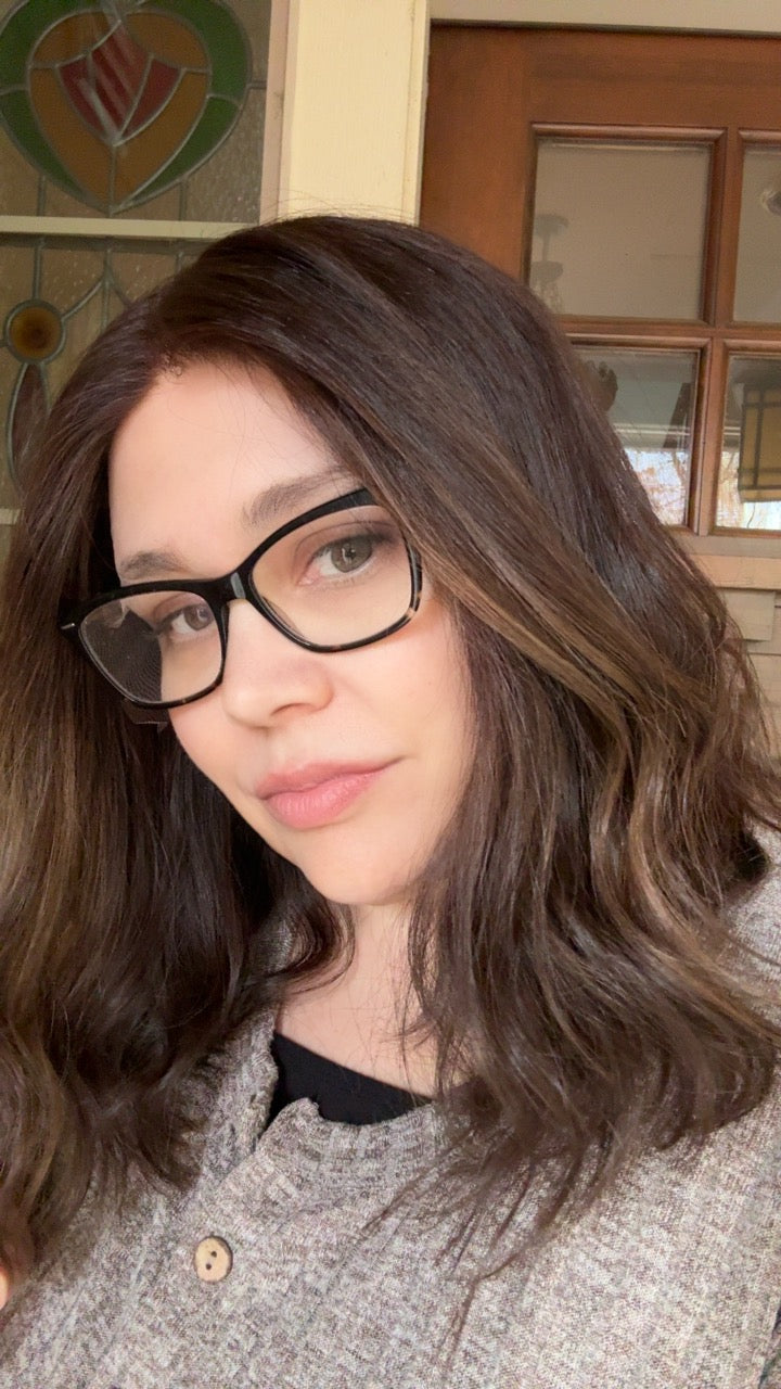 Kate Wavy XS Lace Top Wig- The Fine  Collection