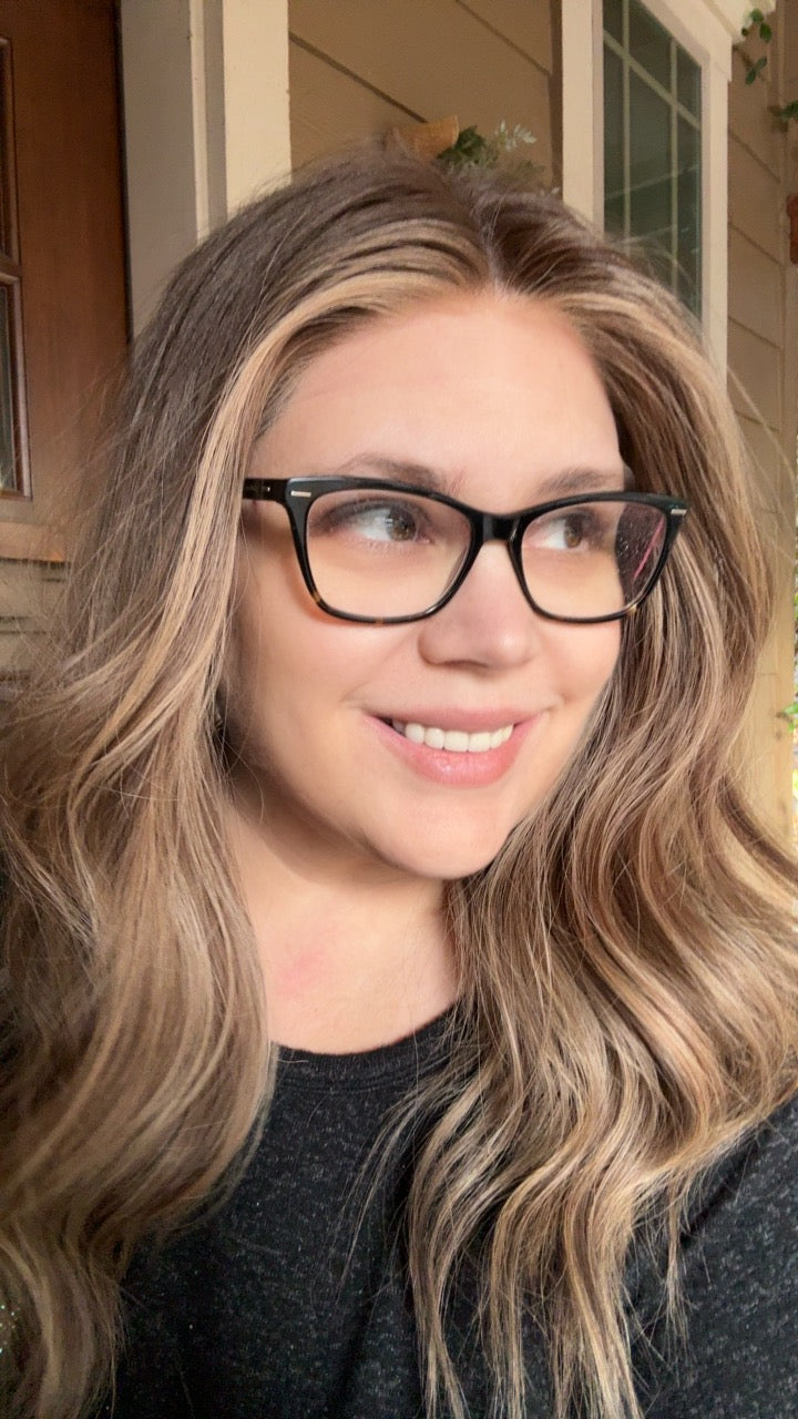 Riley Medium Cap Lace Top Wig - The Fine Collection