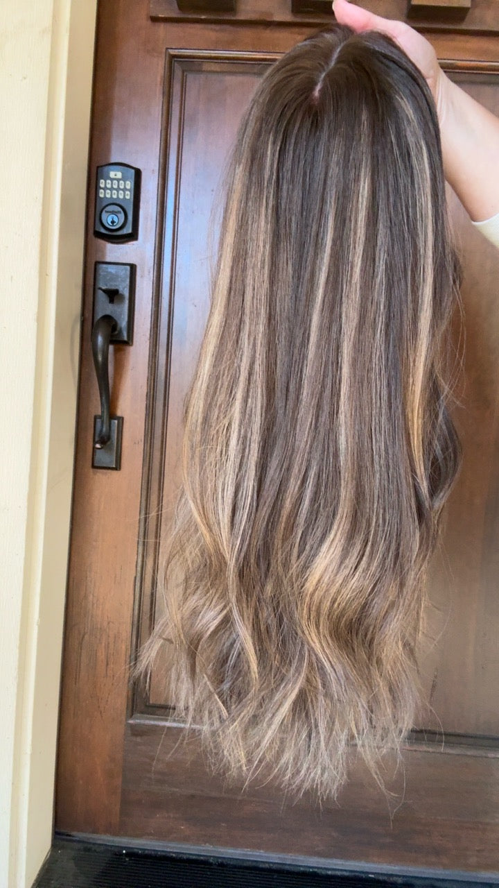 Savannah Small Lace Top Wig - The Fine Collection