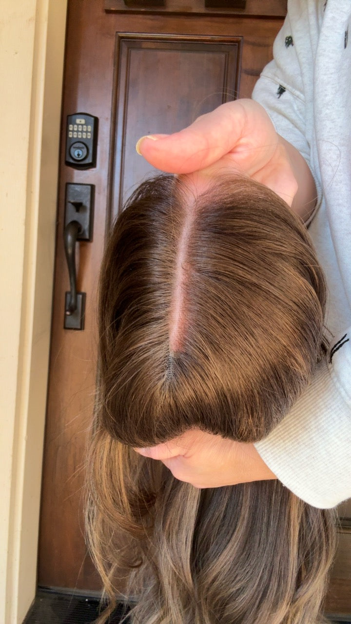 Savannah Small Lace Top Wig - The Fine Collection