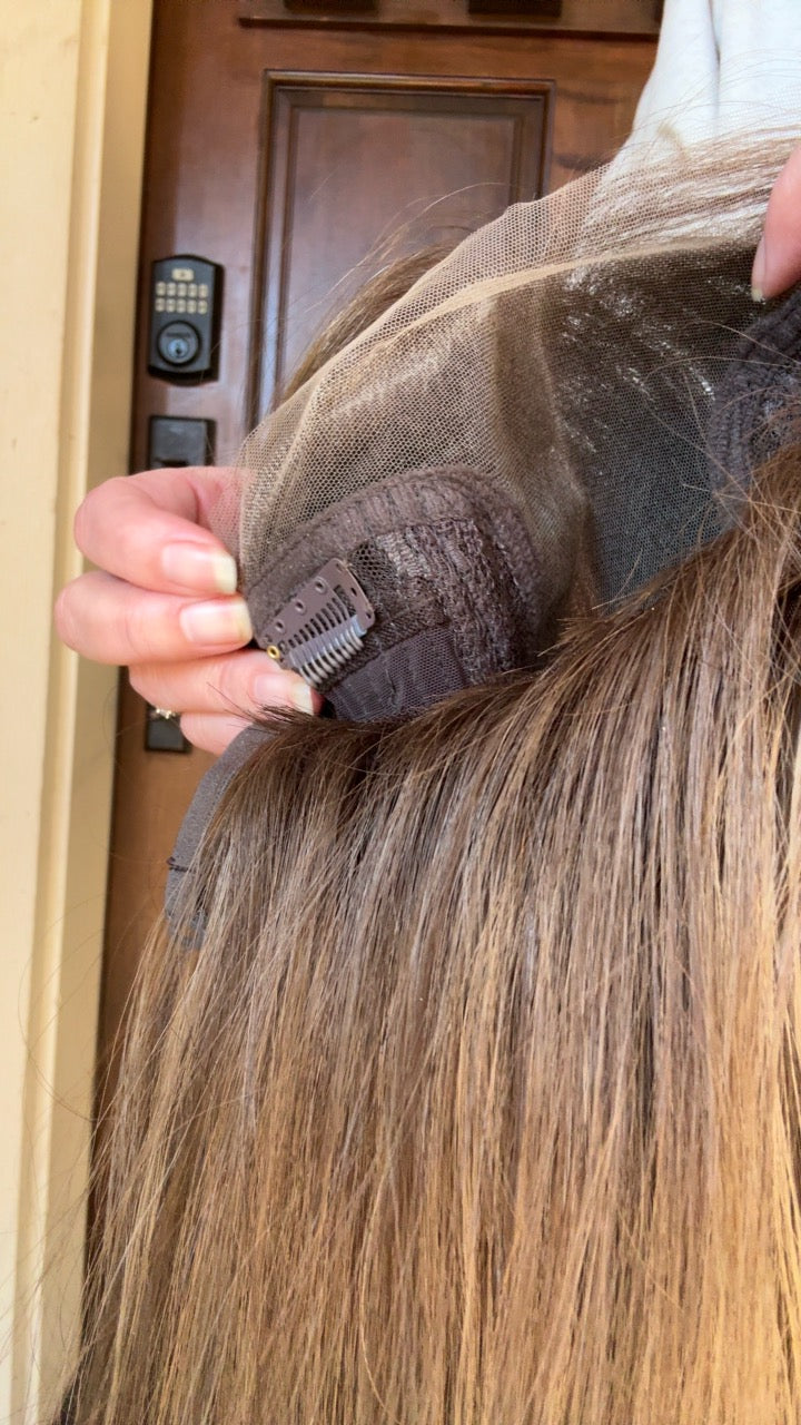 Savannah Small Lace Top Wig - The Fine Collection