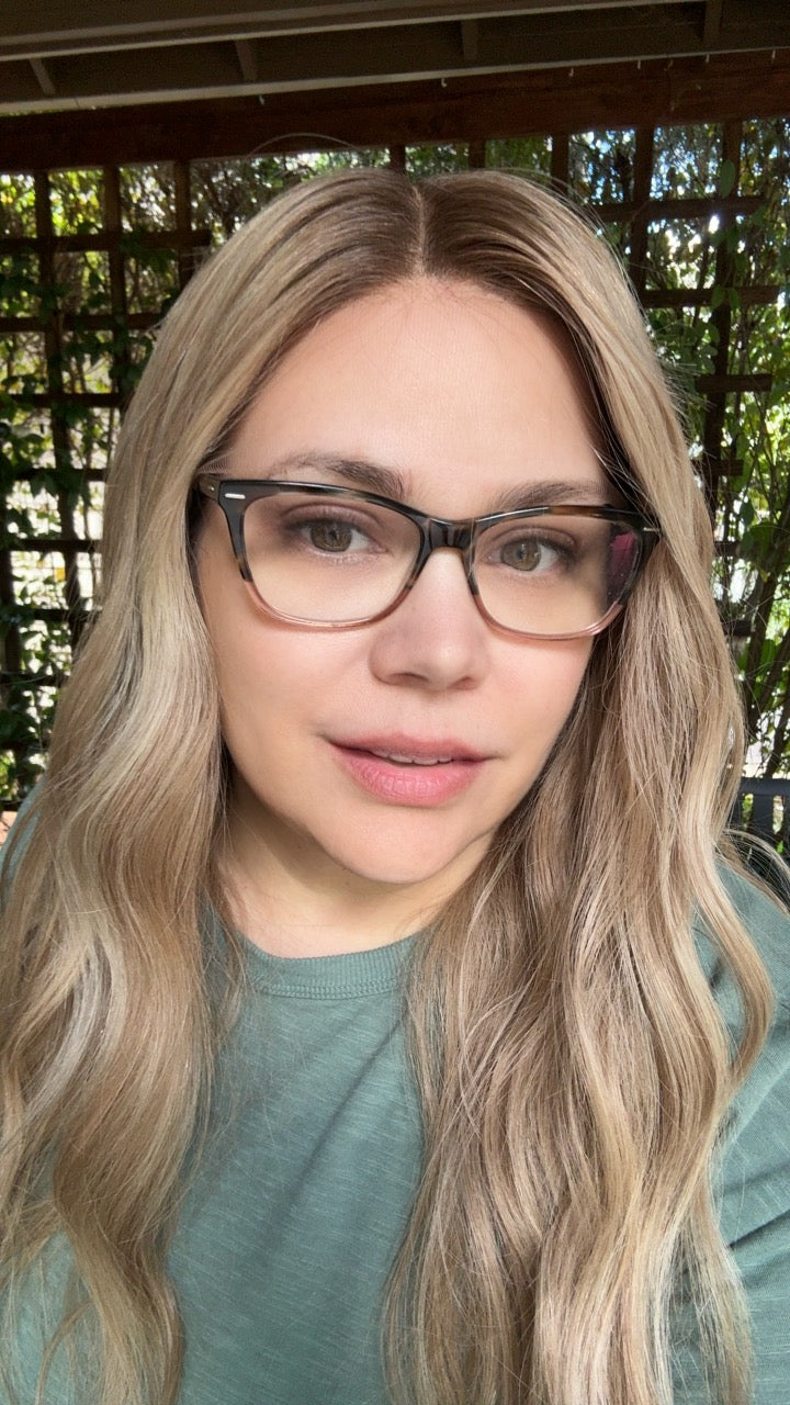 What a natural looking blonde wig with custom coloring